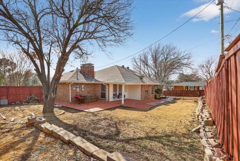 2010 Libby Lane Grand Prairie TX 75050