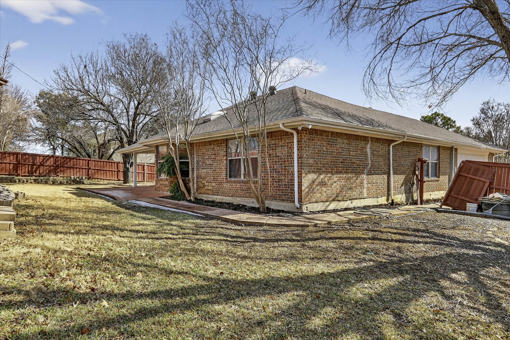 2010 Libby Lane Grand Prairie TX 75050