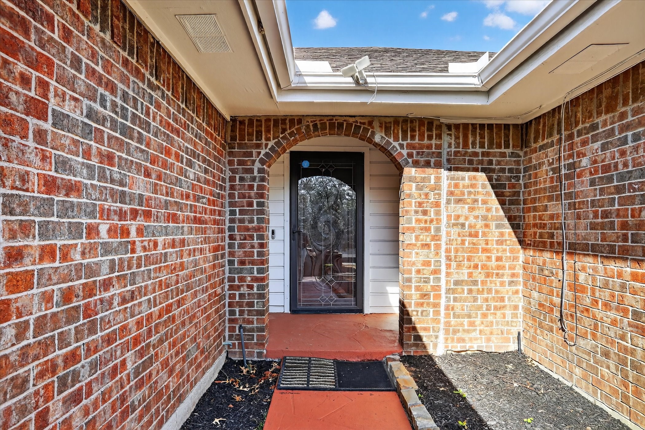2010 Libby Lane Grand Prairie TX 75050