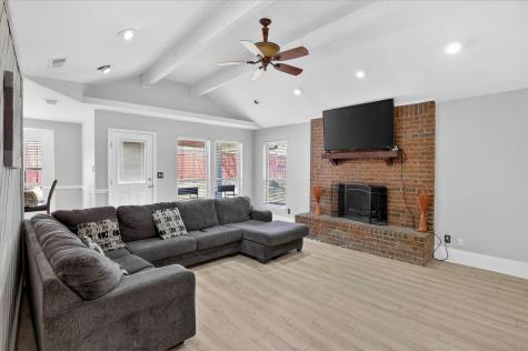 2010 Libby Lane Grand Prairie TX 75050
