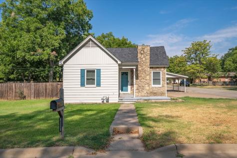 523 N Waldrip Street Grand Saline TX 75140