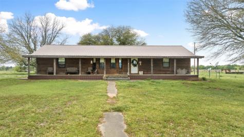 1621 County Road 2235 Bagwell TX 75412