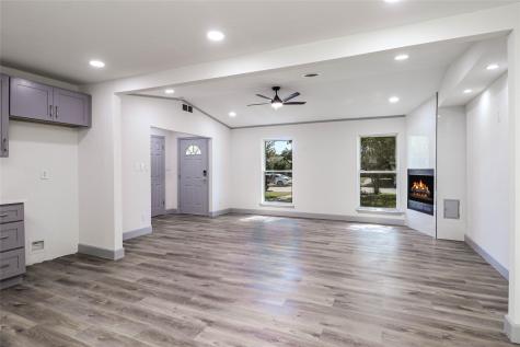 2105 Tiehack Lane Garland TX 75044
