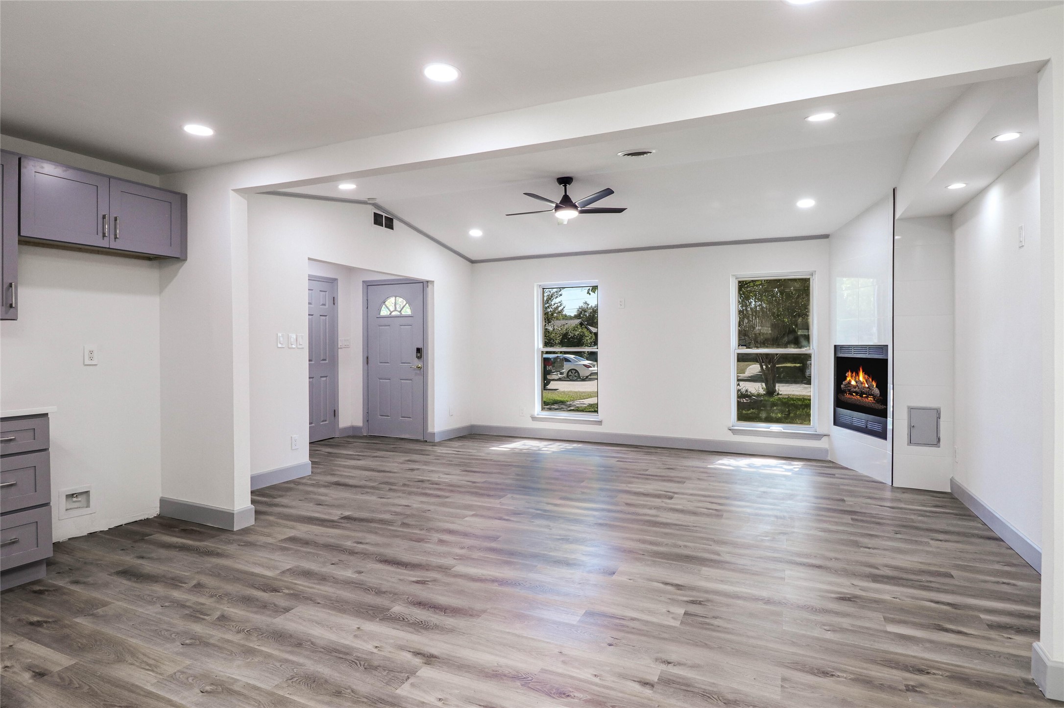 2105 Tiehack Lane Garland TX 75044
