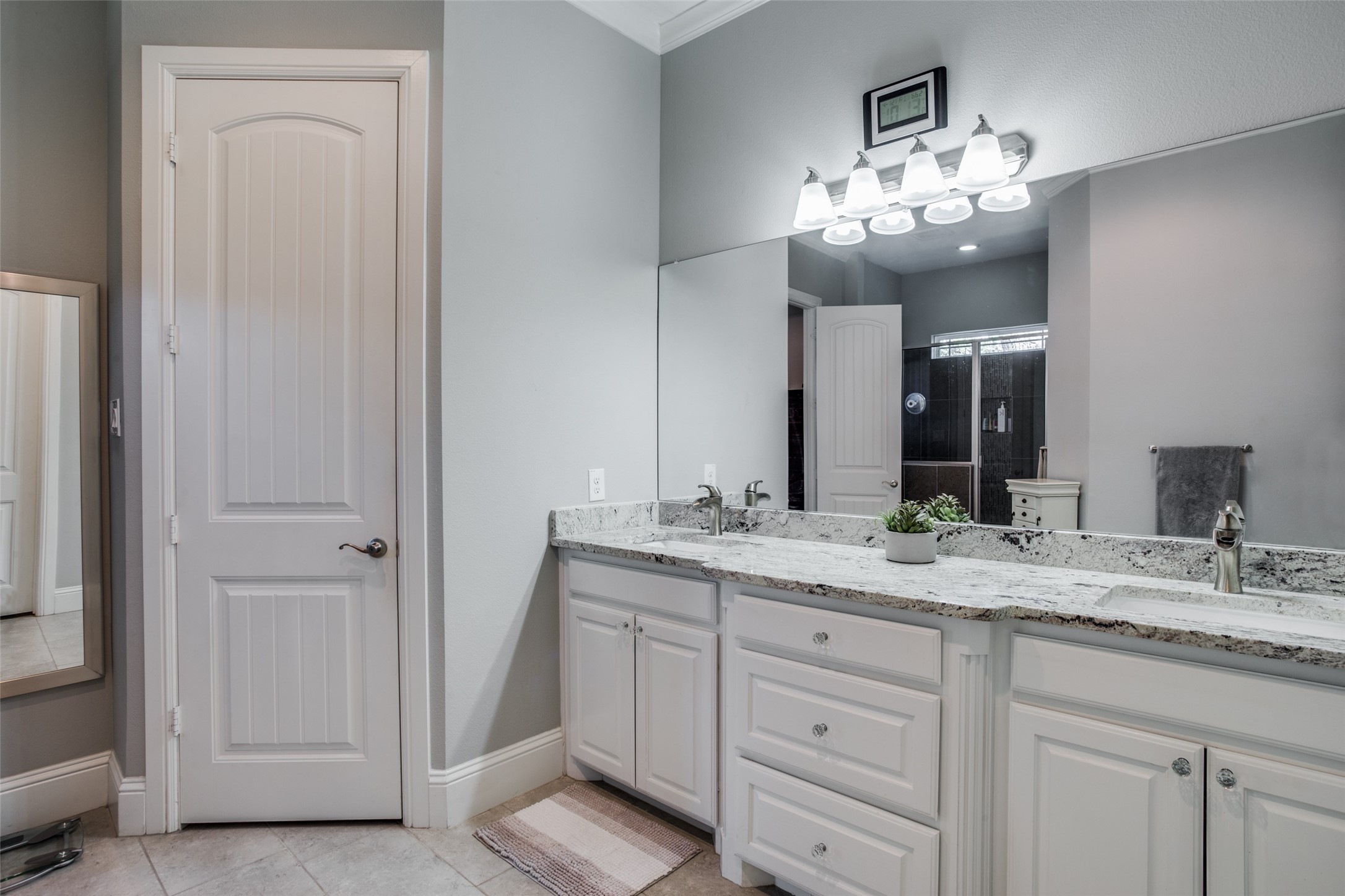 507 S Marlborough Avenue Dallas TX 75208