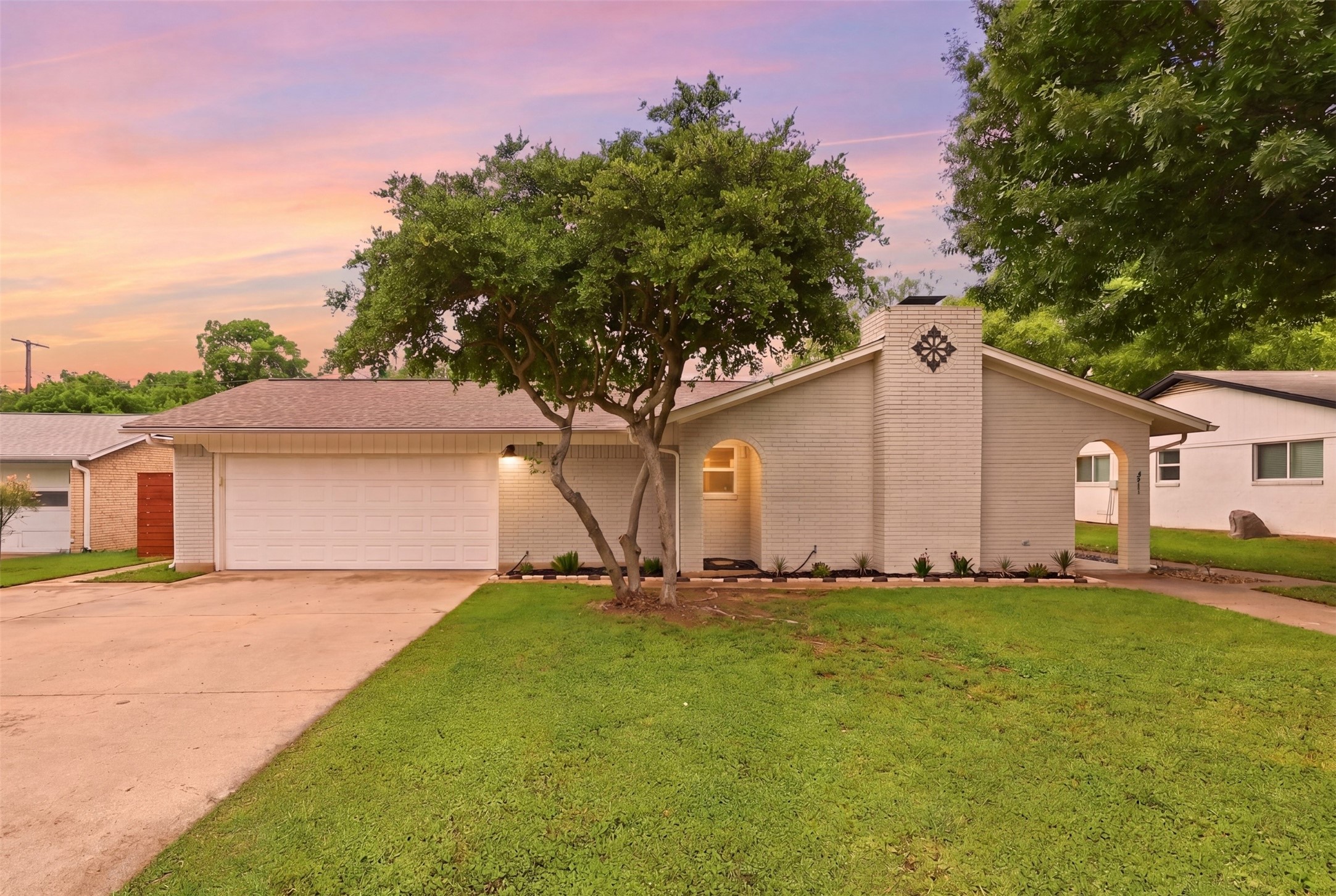 2011 Georgetown Drive Denton TX 76201