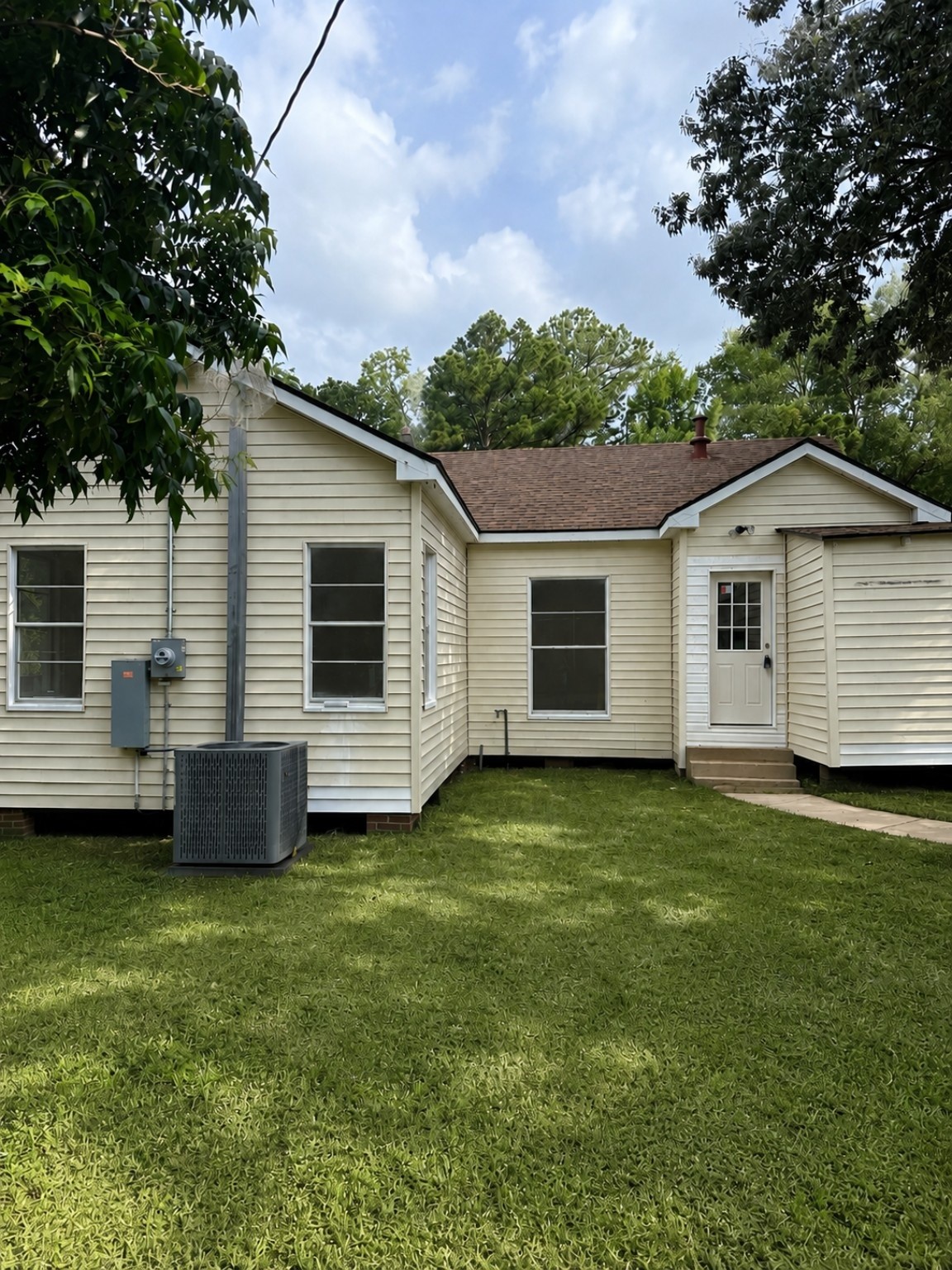 146 E College Street Shreveport LA 71104