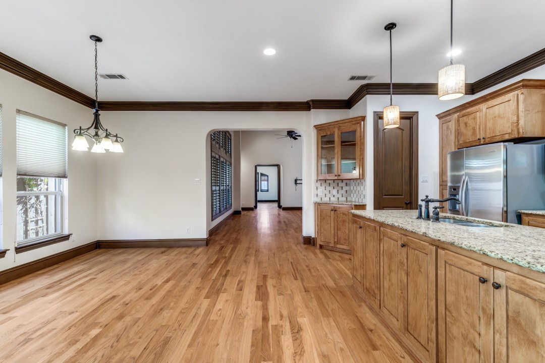3717 W Beverly Drive Dallas TX 75209