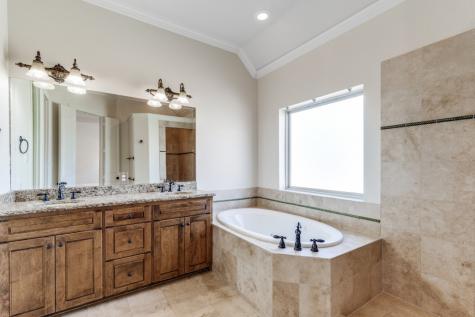 3717 W Beverly Drive Dallas TX 75209