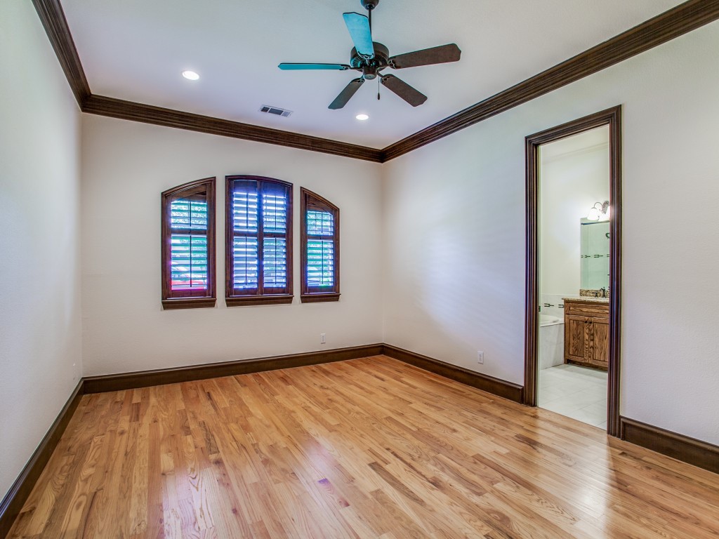 3717 W Beverly Drive Dallas TX 75209