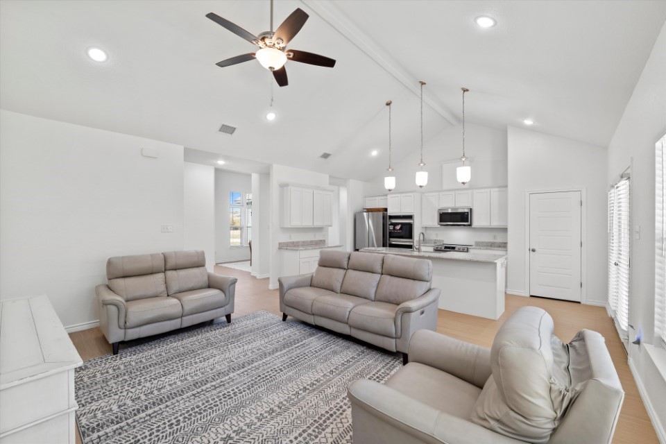 298 Greanead Road Forestburg TX 76239