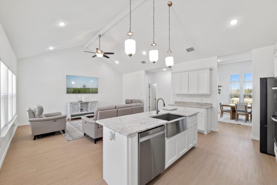 298 Greanead Road Forestburg TX 76239