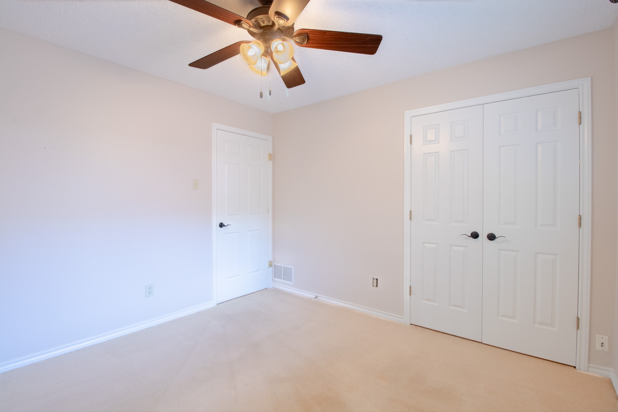 1115 Deer Ridge Drive Duncanville TX 75137