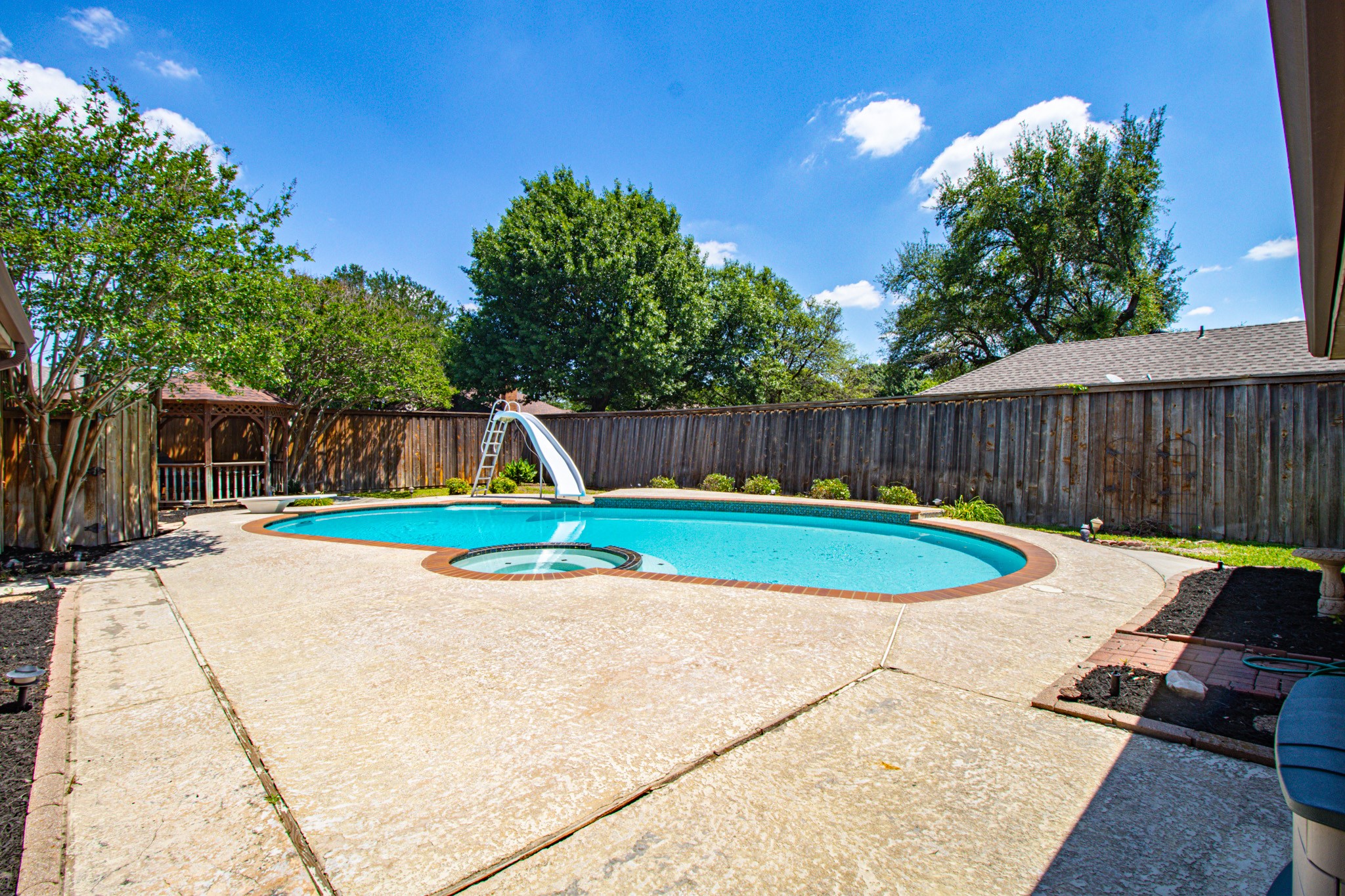1115 Deer Ridge Drive Duncanville TX 75137