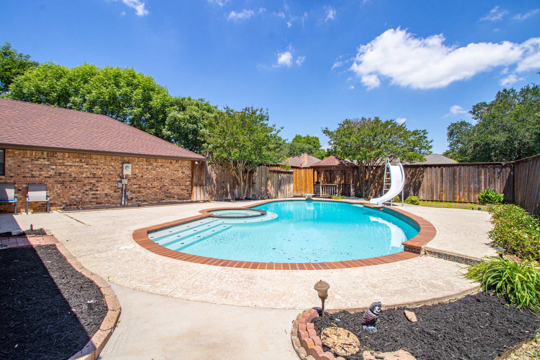 1115 Deer Ridge Drive Duncanville TX 75137