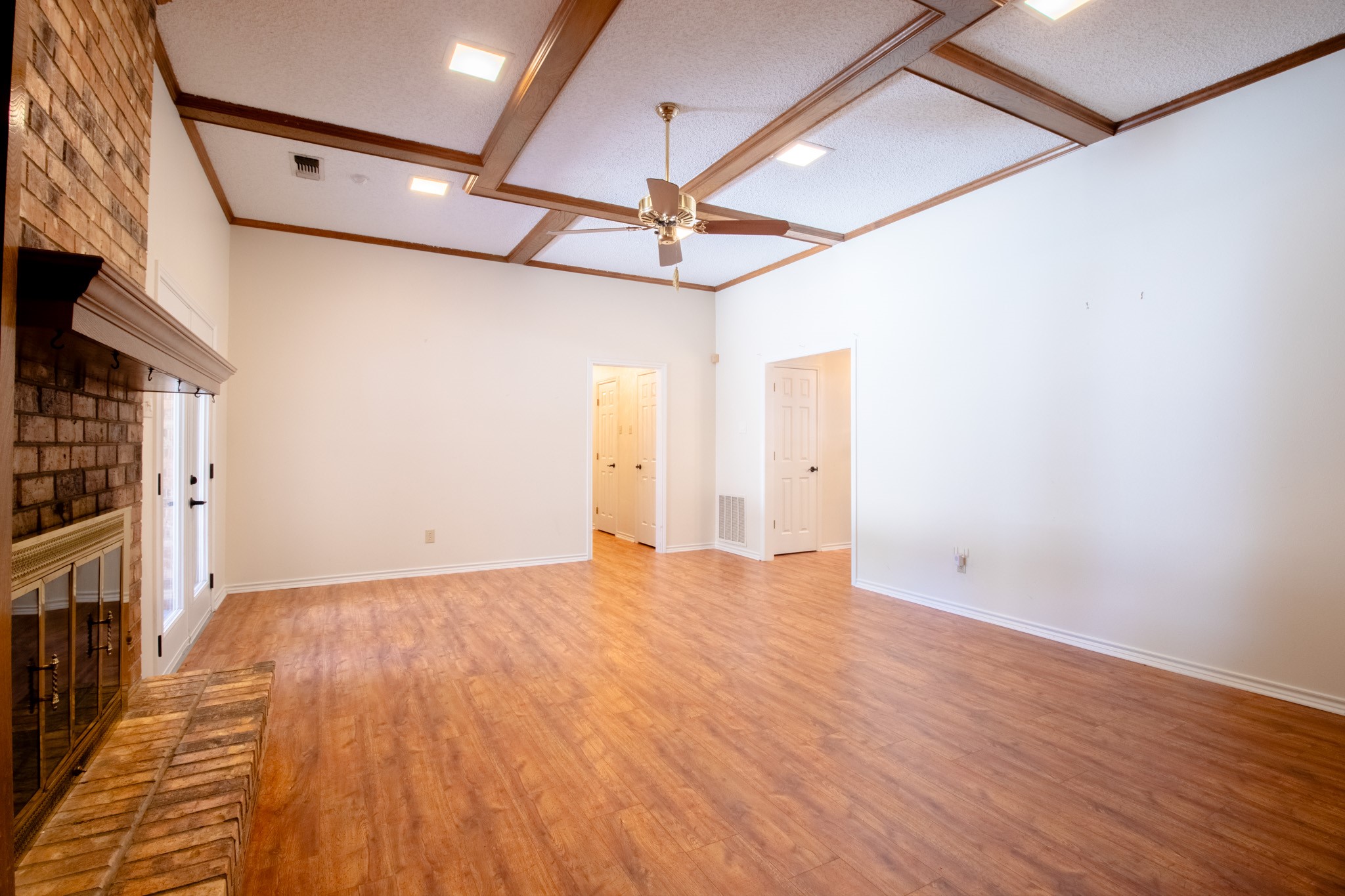 1115 Deer Ridge Drive Duncanville TX 75137