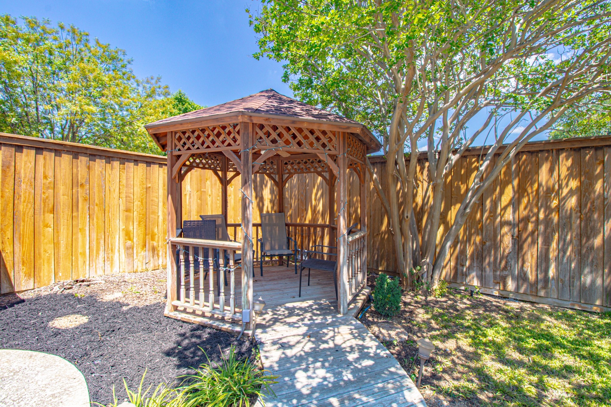 1115 Deer Ridge Drive Duncanville TX 75137