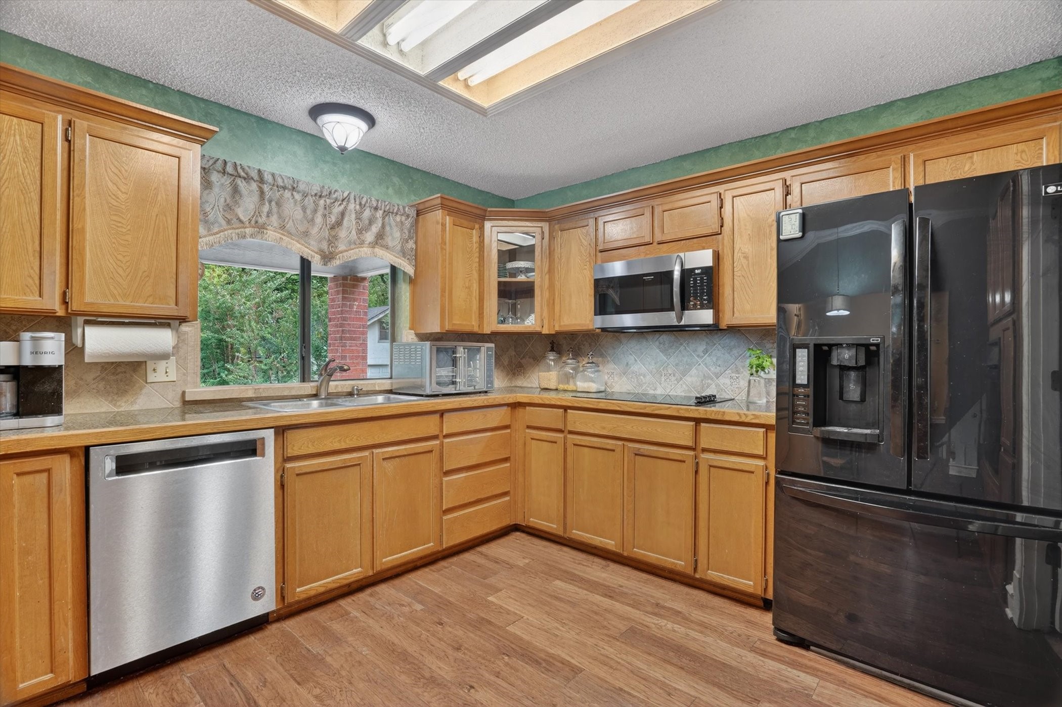 300 Post Lane Burleson TX 76028