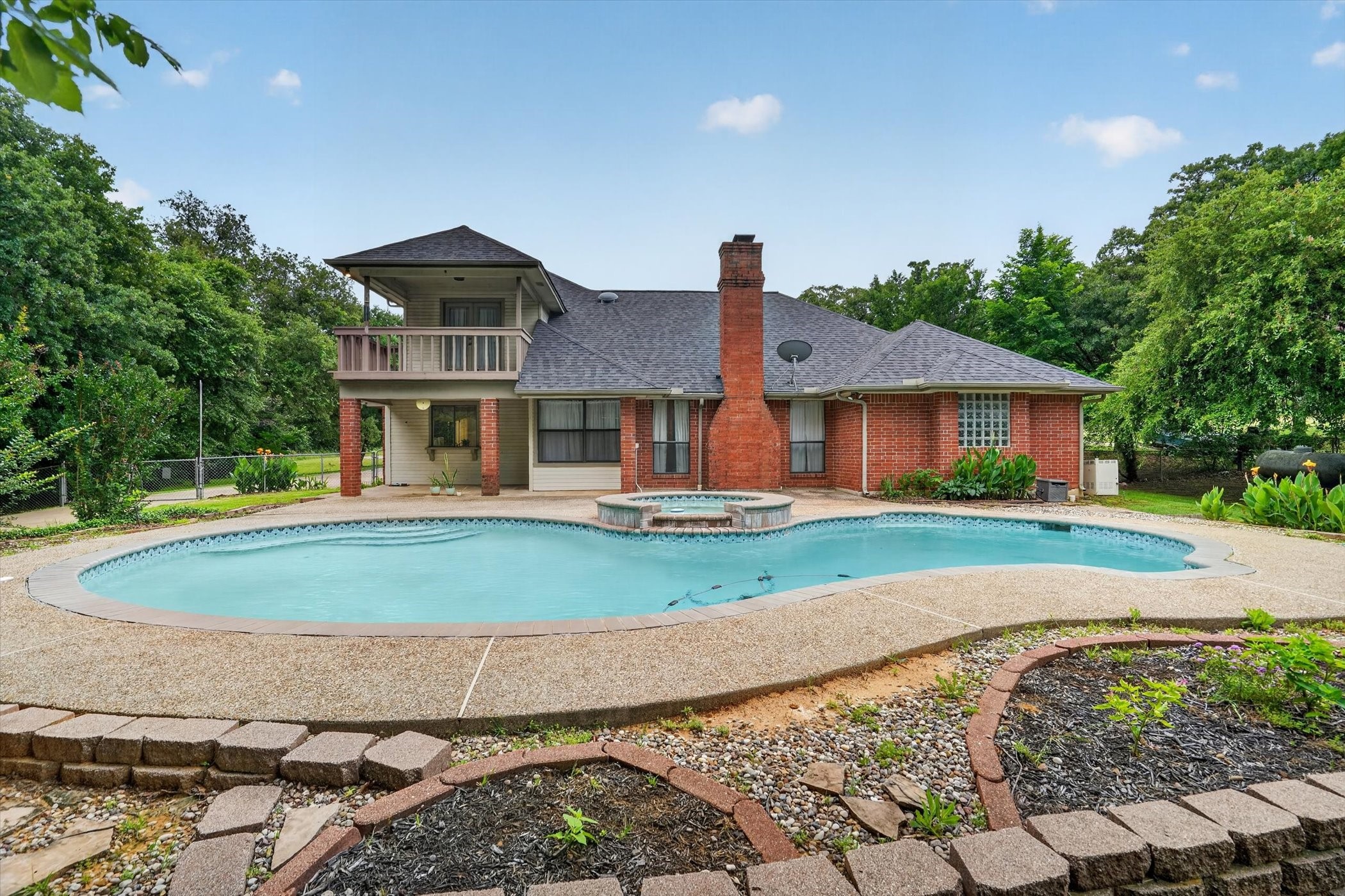 300 Post Lane Burleson TX 76028