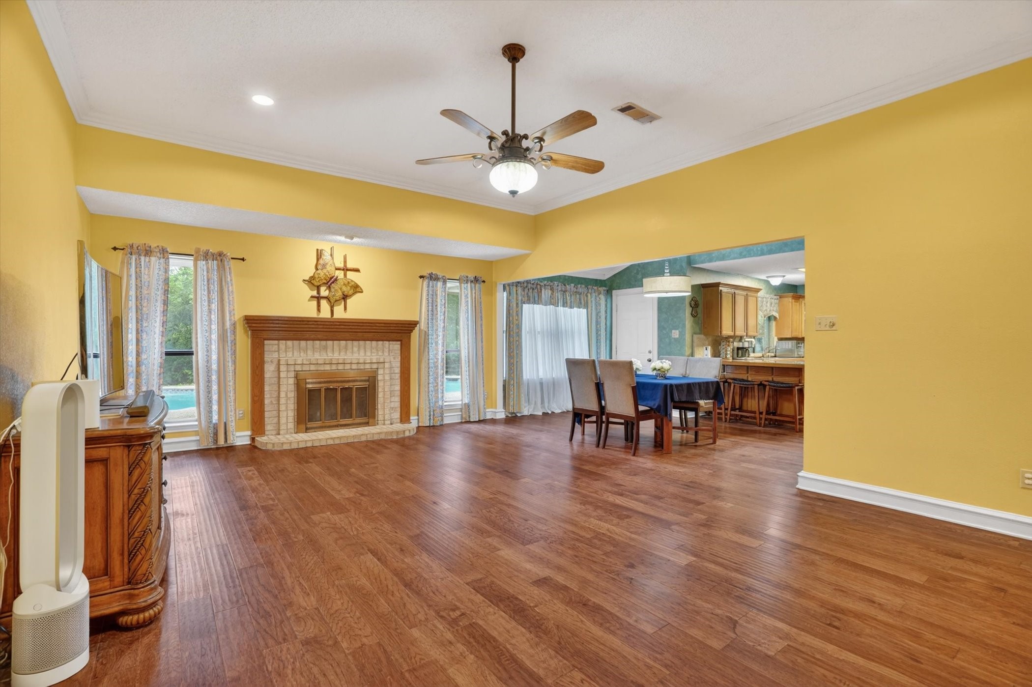 300 Post Lane Burleson TX 76028