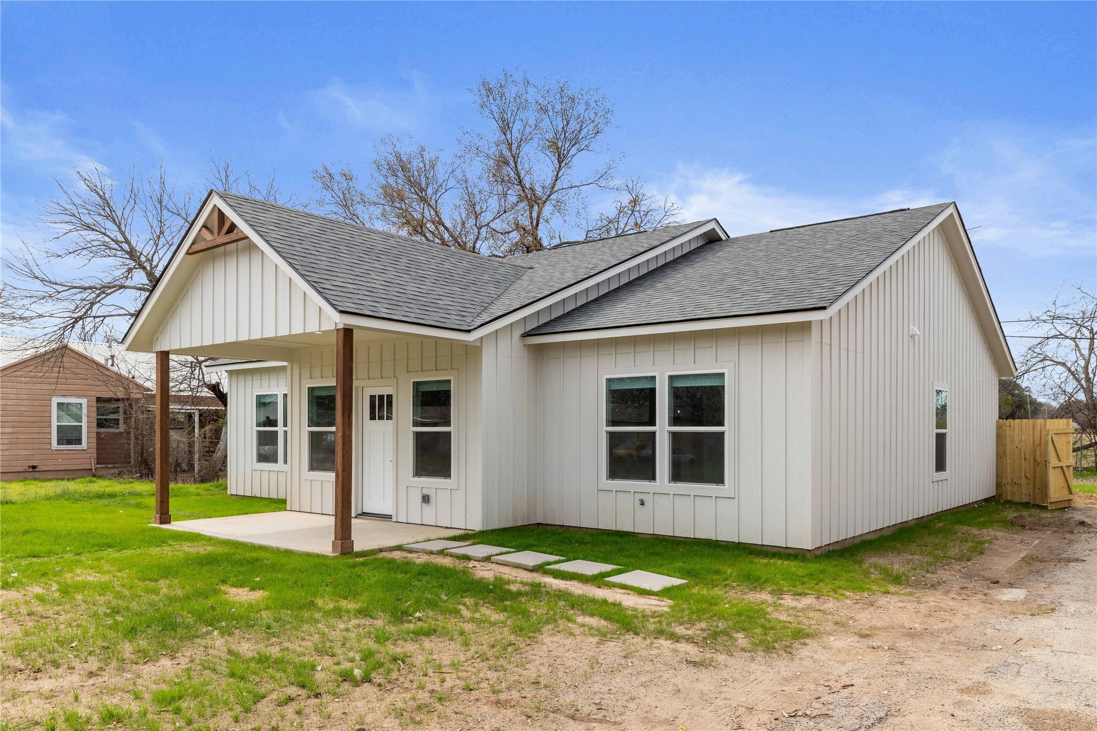 2303 Dartmore Street Brownwood TX 76801