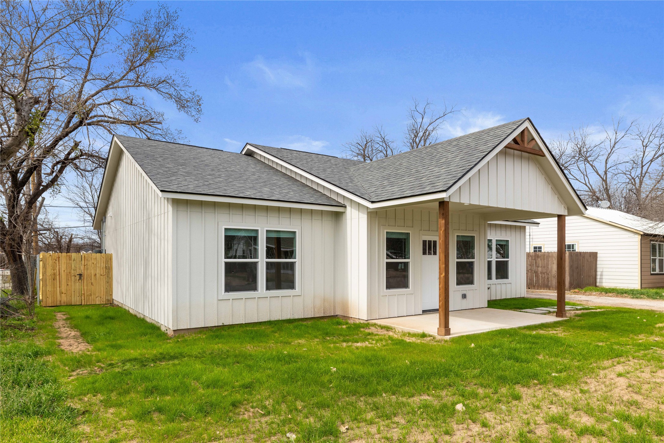 2303 Dartmore Street Brownwood TX 76801