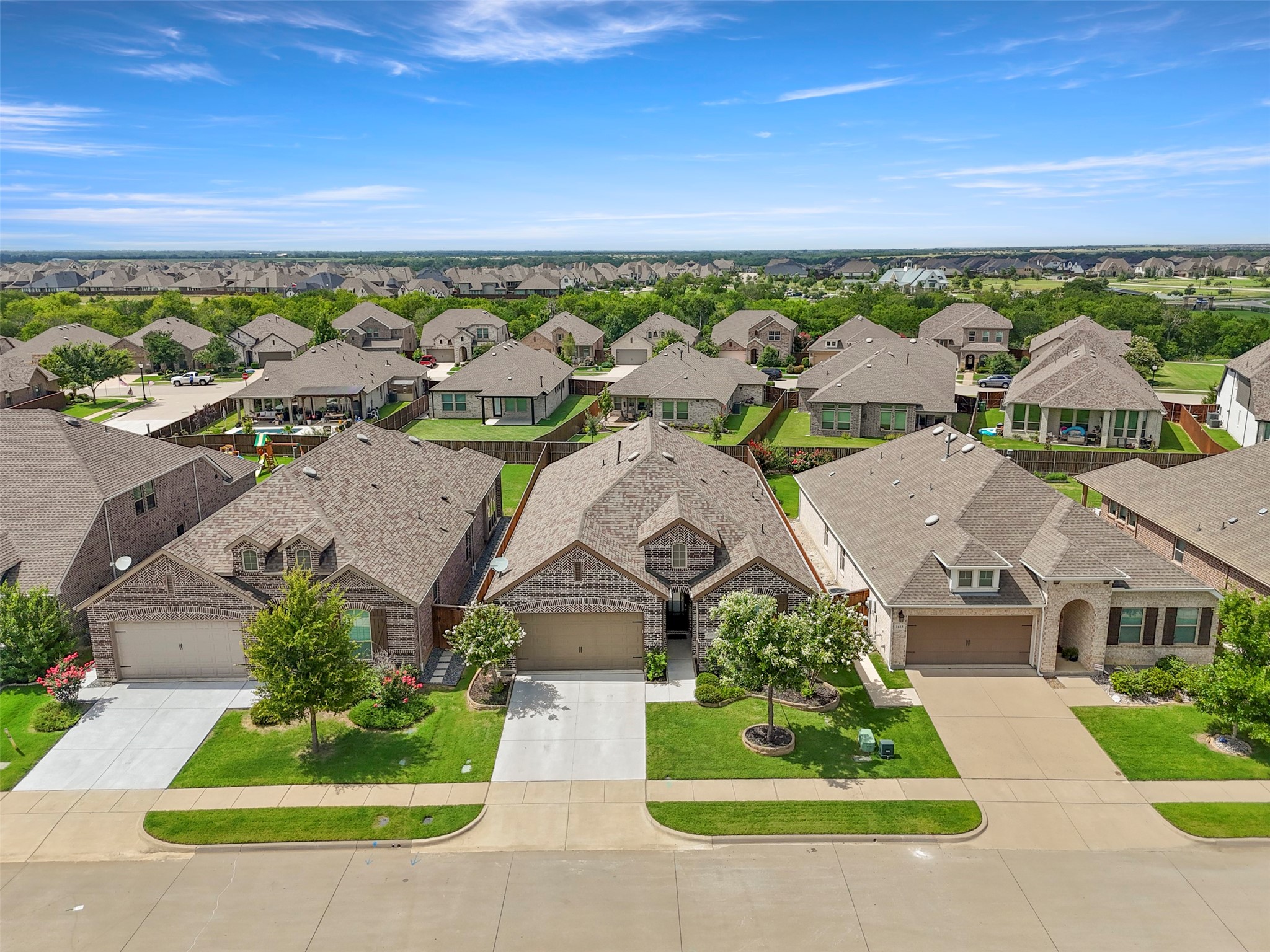 1609 Canter Court Aubrey TX 76227