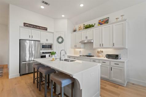 1609 Canter Court Aubrey TX 76227