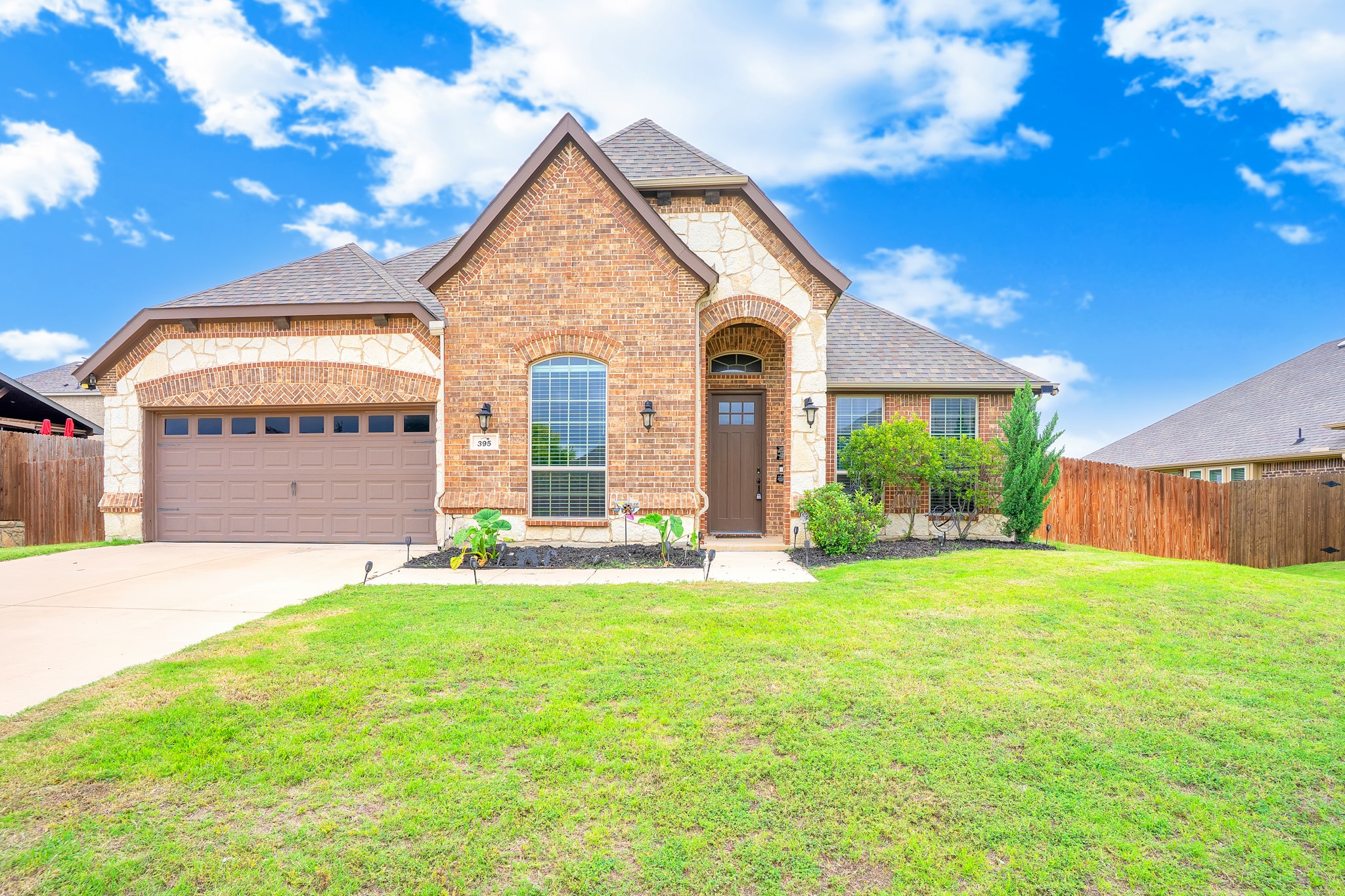 395 Strait Lane Waxahachie TX 75165