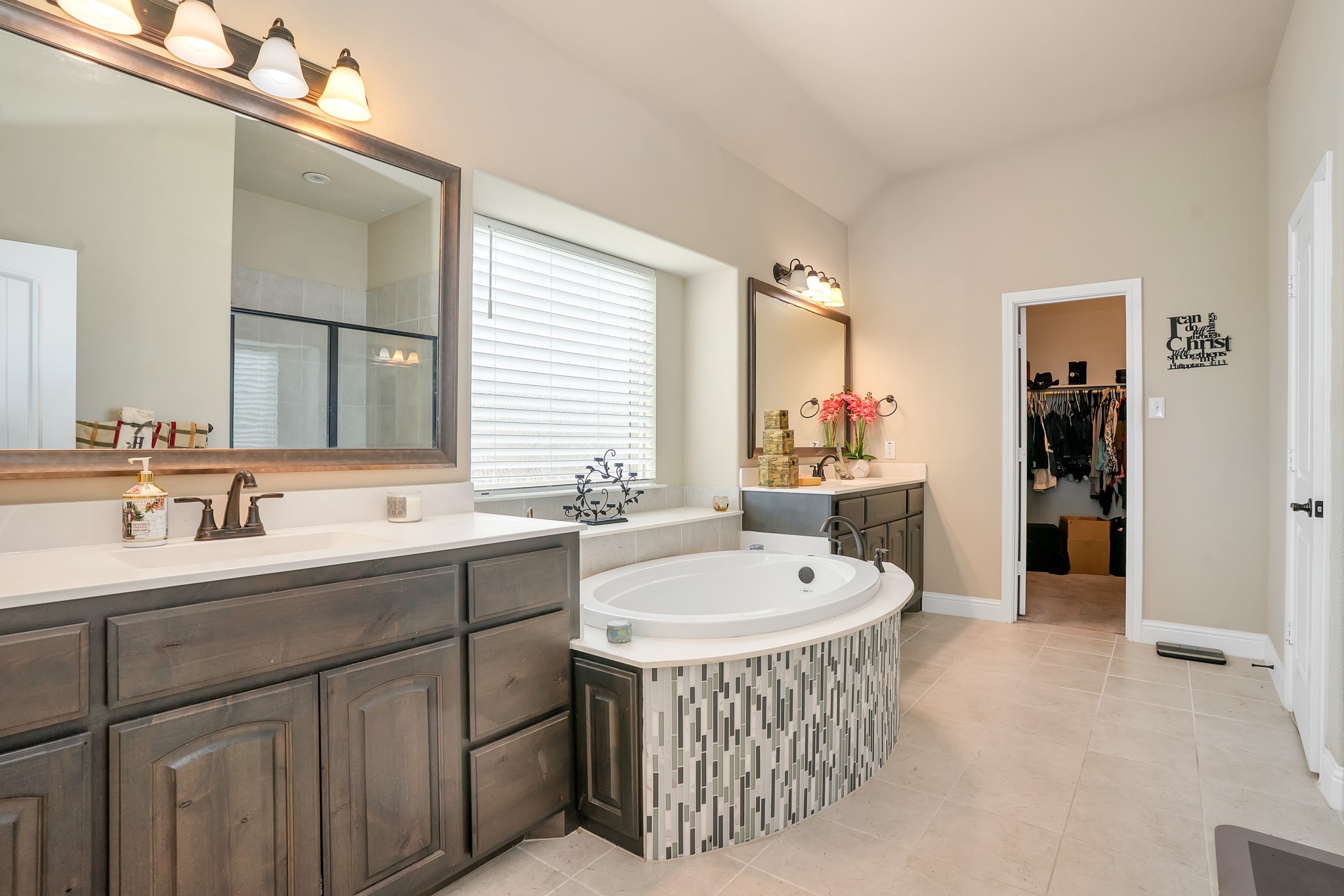 395 Strait Lane Waxahachie TX 75165