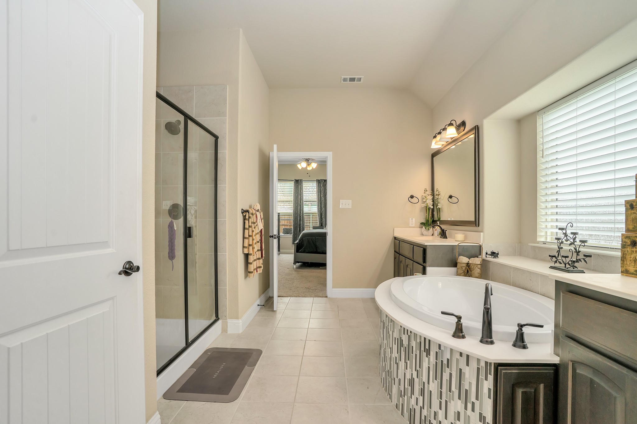 395 Strait Lane Waxahachie TX 75165