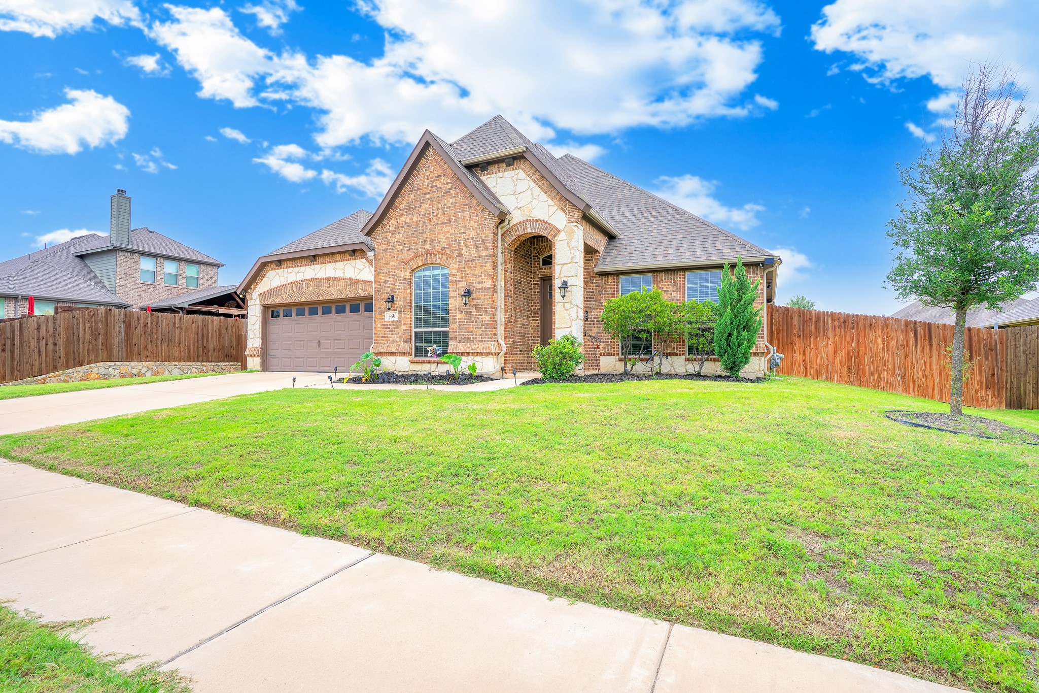 395 Strait Lane Waxahachie TX 75165