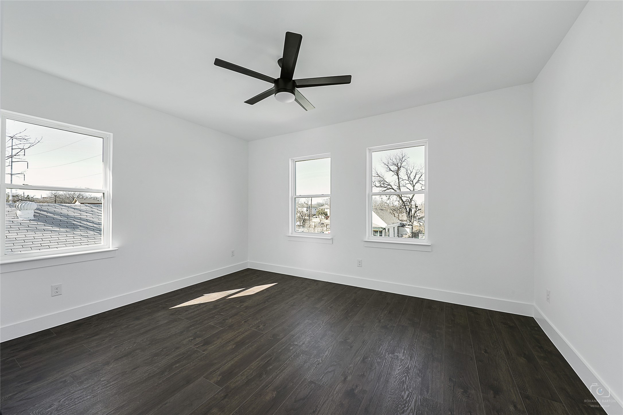 1104 E Annie Street Fort Worth TX 76104