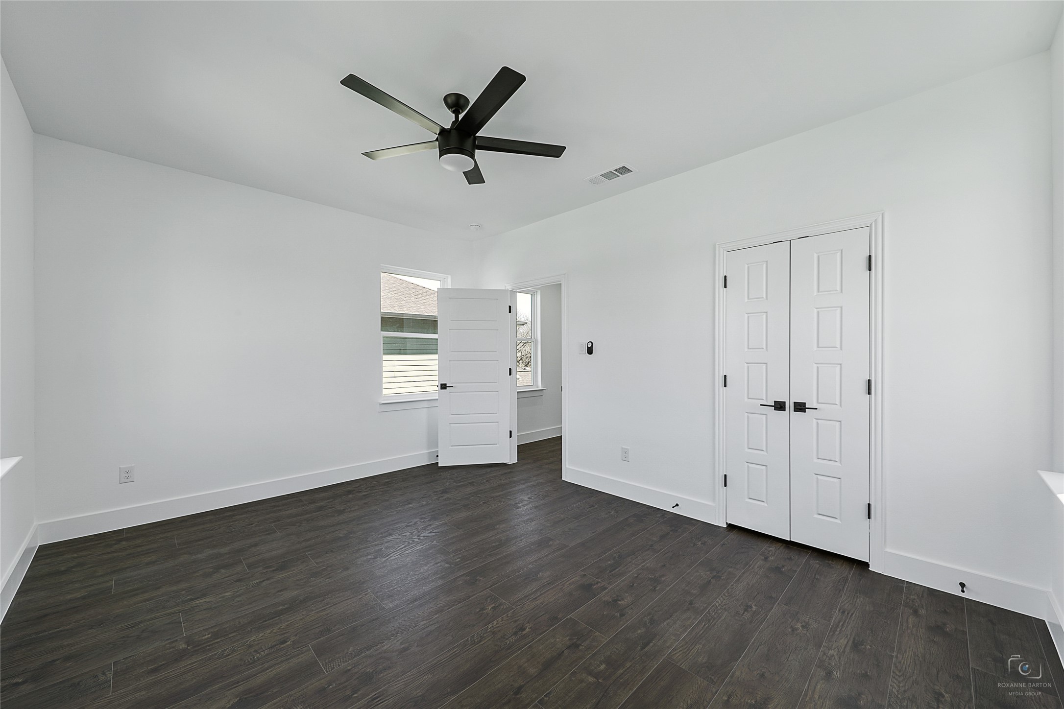 1104 E Annie Street Fort Worth TX 76104