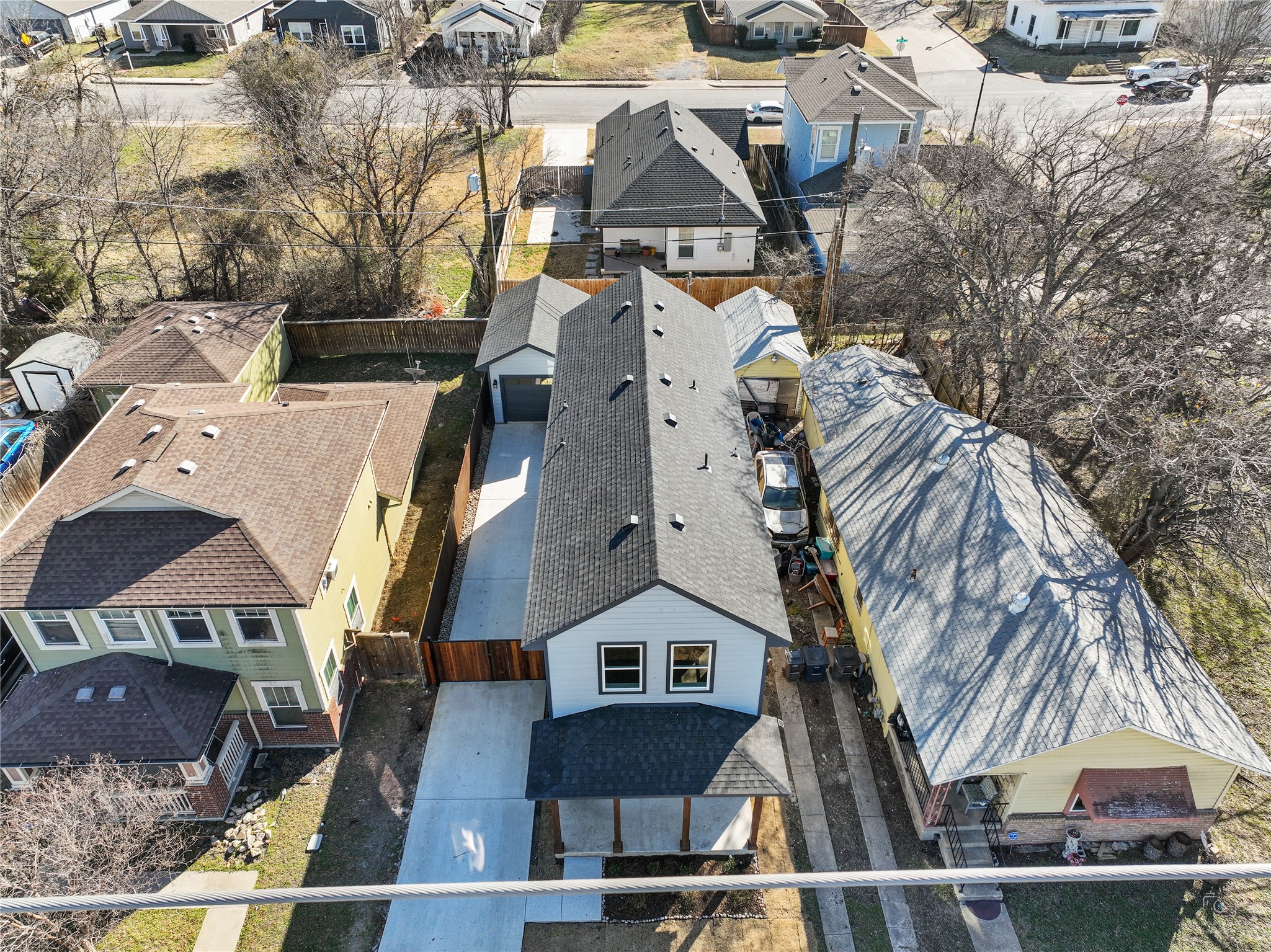 1104 E Annie Street Fort Worth TX 76104