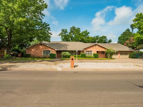 920 N Charlotte Avenue Stephenville TX 76401