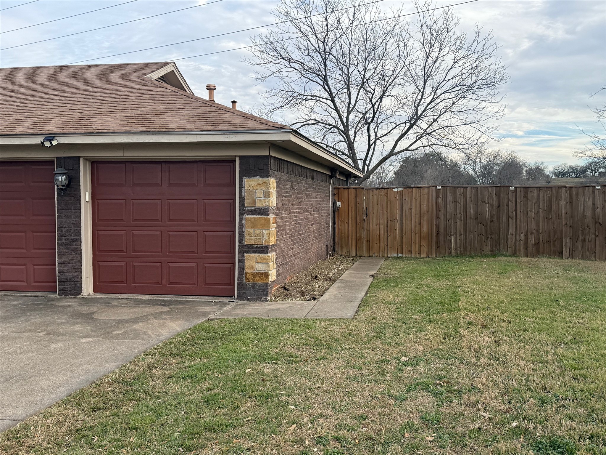 3240 Valley Forge Trail Forest Hill TX 76140