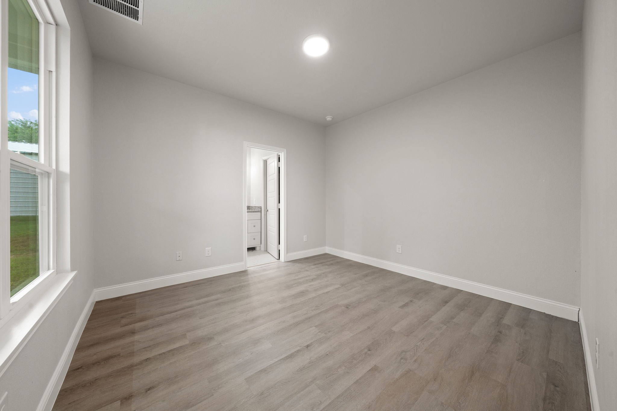 646 County Road 4109 Greenville TX 75401