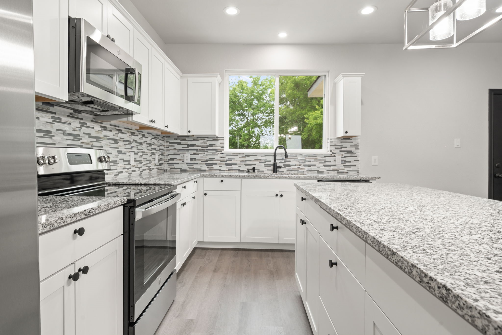 646 County Road 4109 Greenville TX 75401