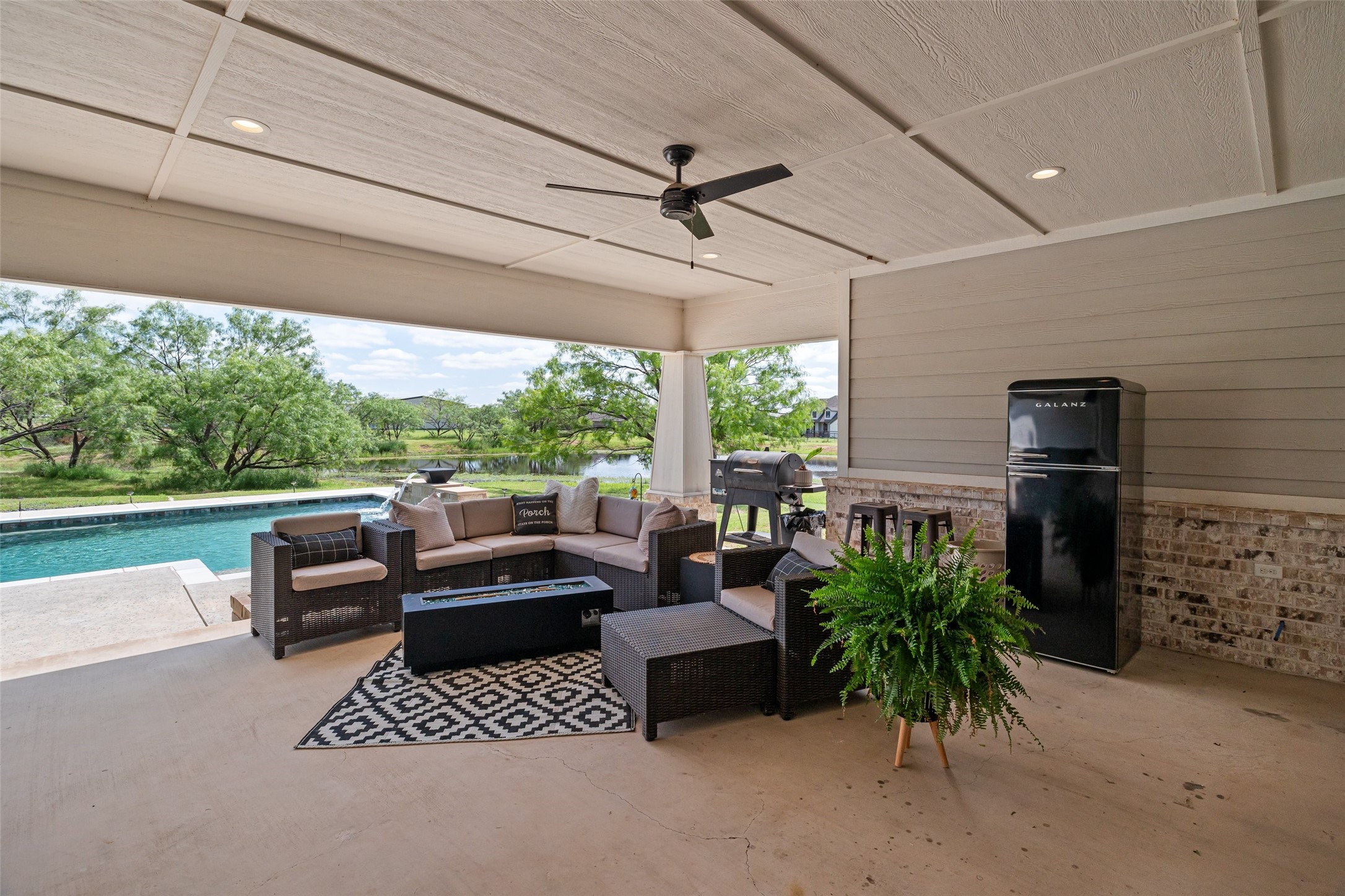 100 Tall Grass Court Weatherford TX 76087