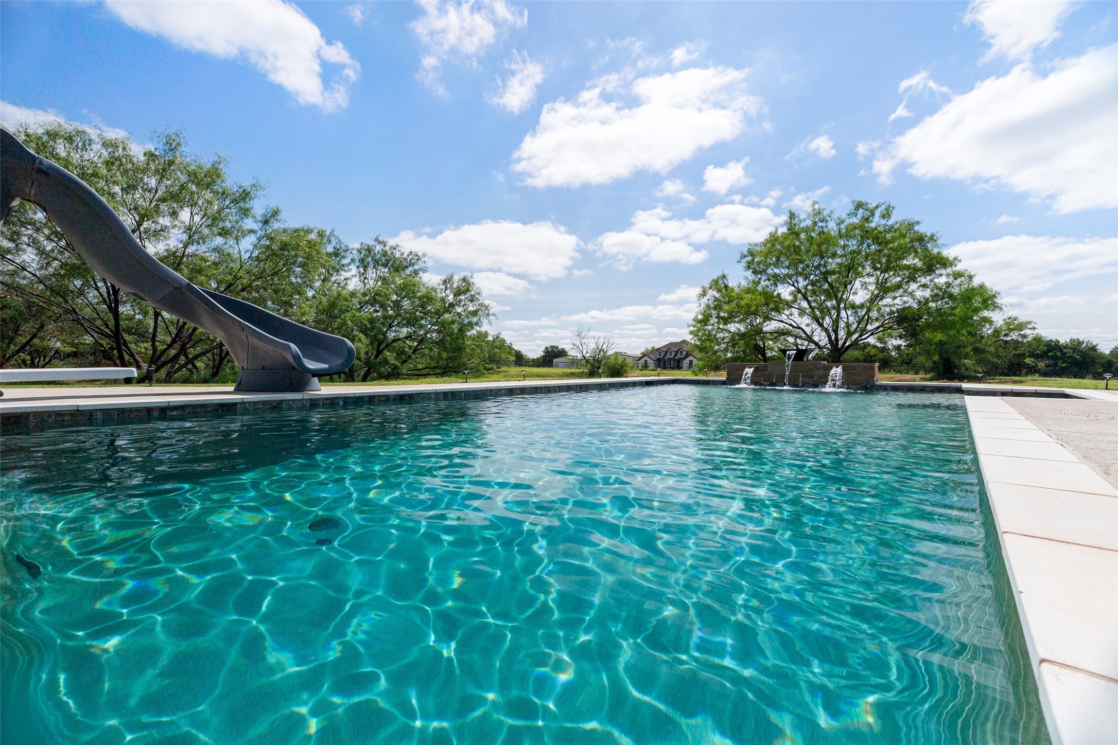 100 Tall Grass Court Weatherford TX 76087