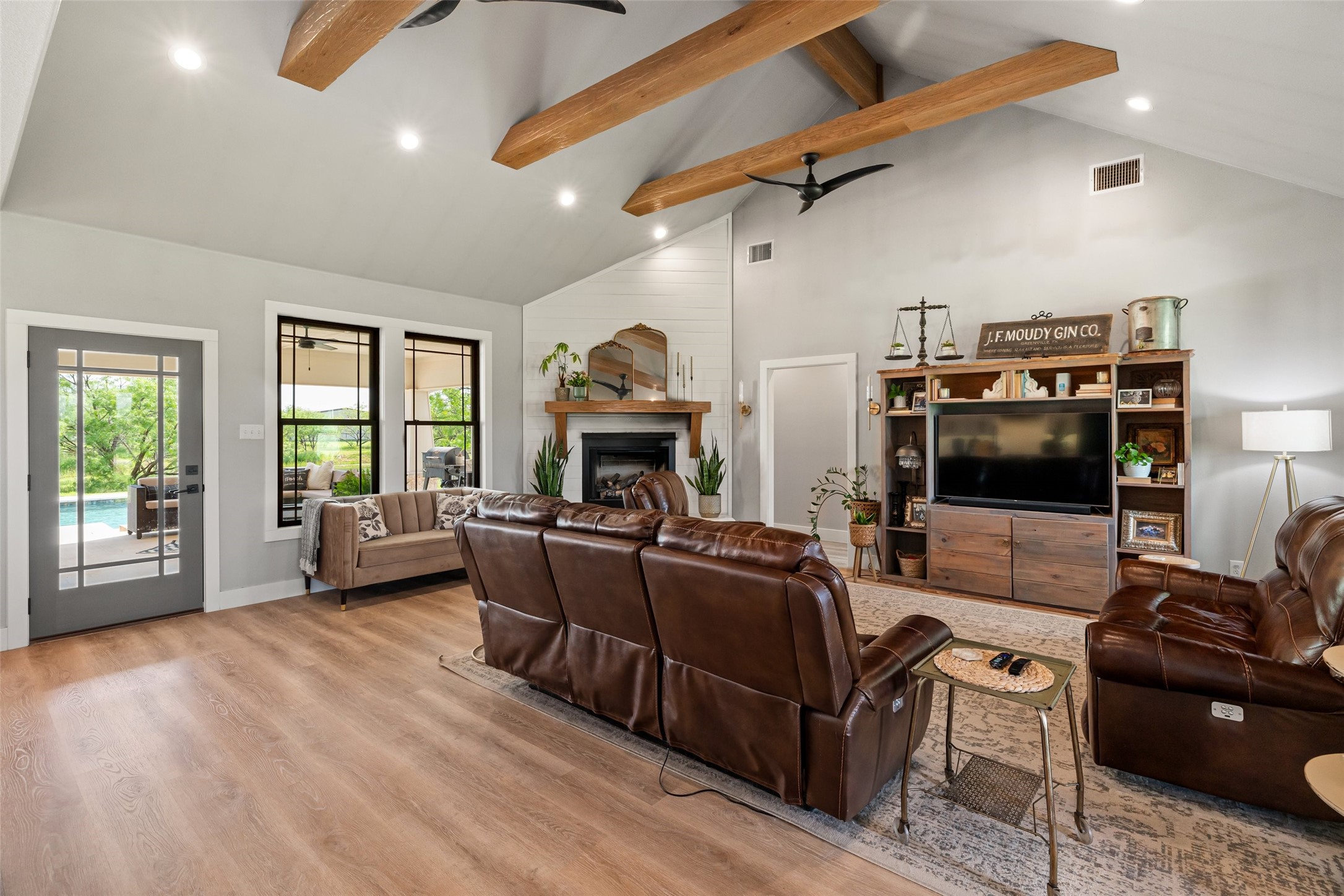 100 Tall Grass Court Weatherford TX 76087