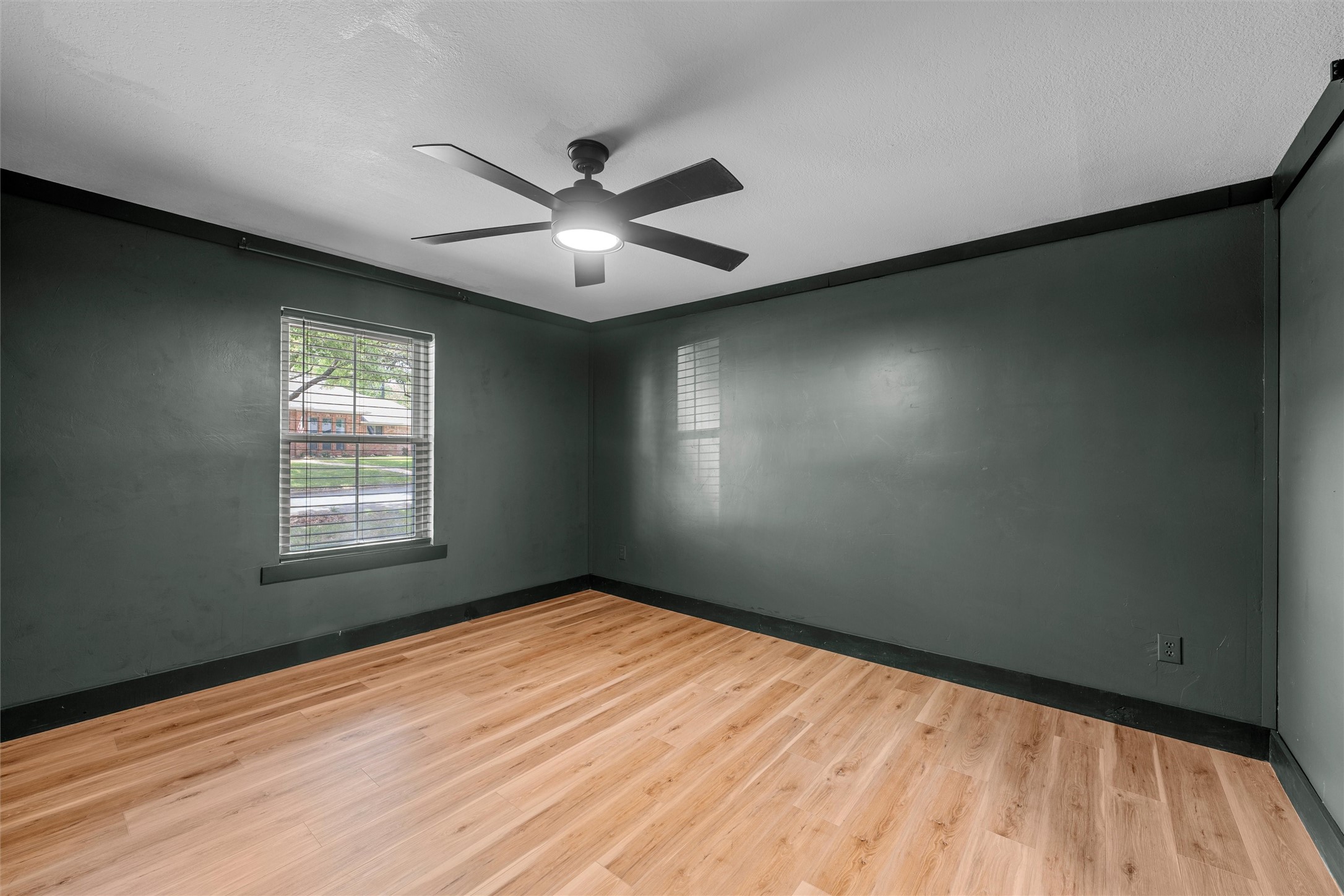 316 Neely Road Hewitt TX 76643