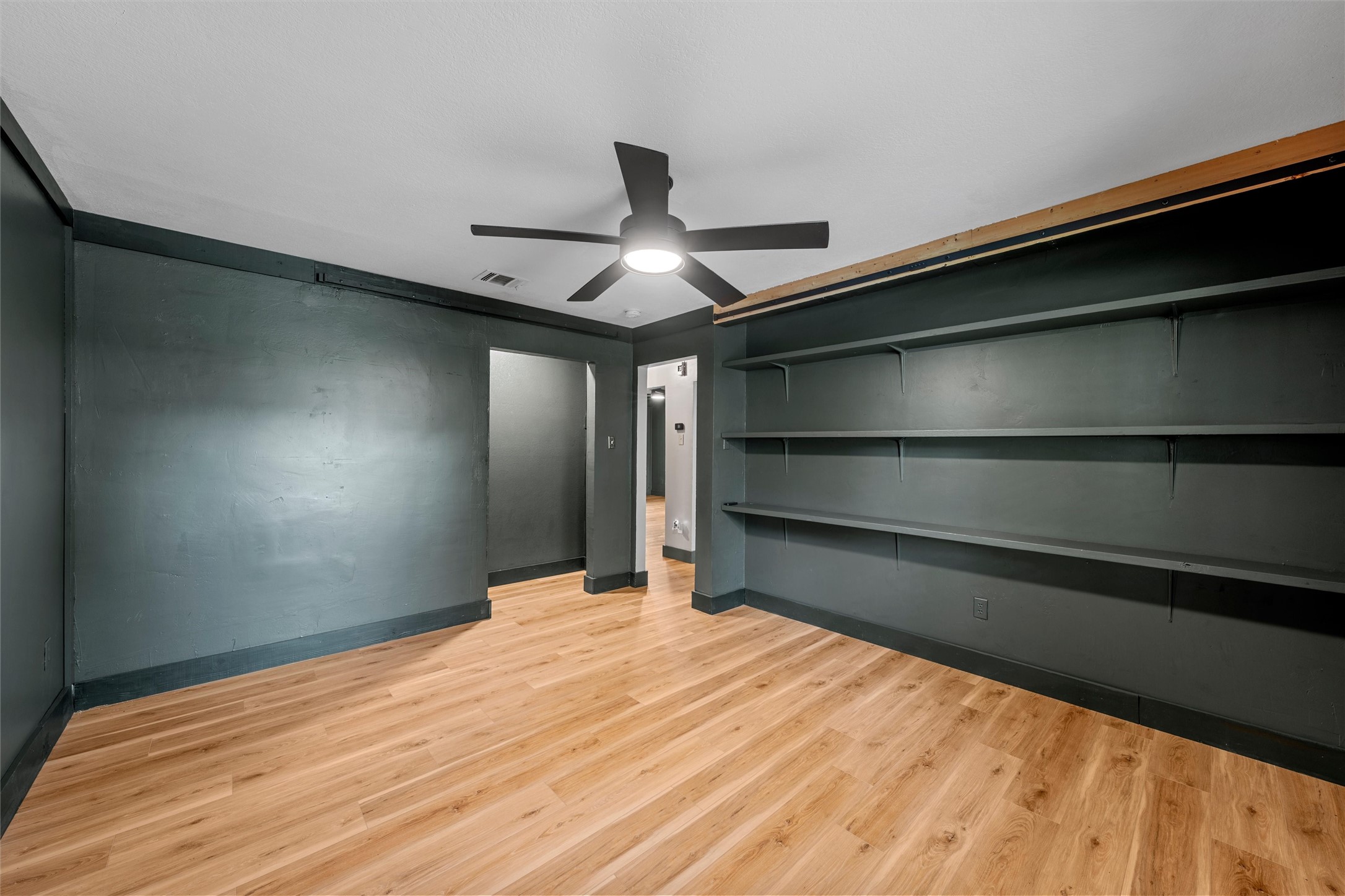 316 Neely Road Hewitt TX 76643