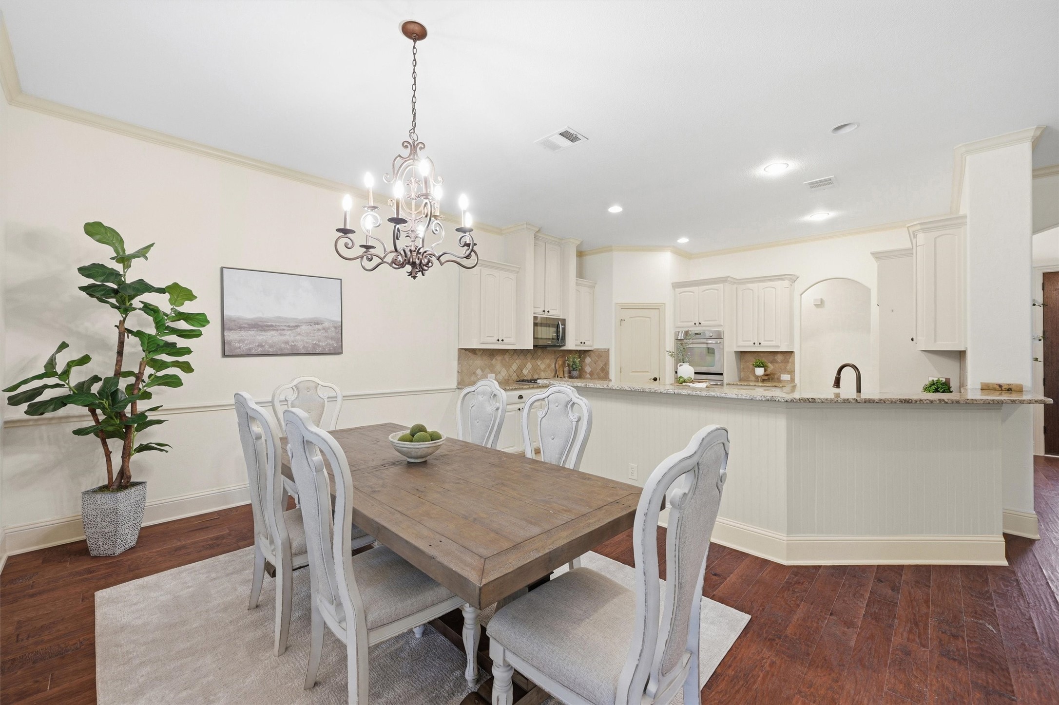 1107 Kiowa Drive E Lake Kiowa TX 76240