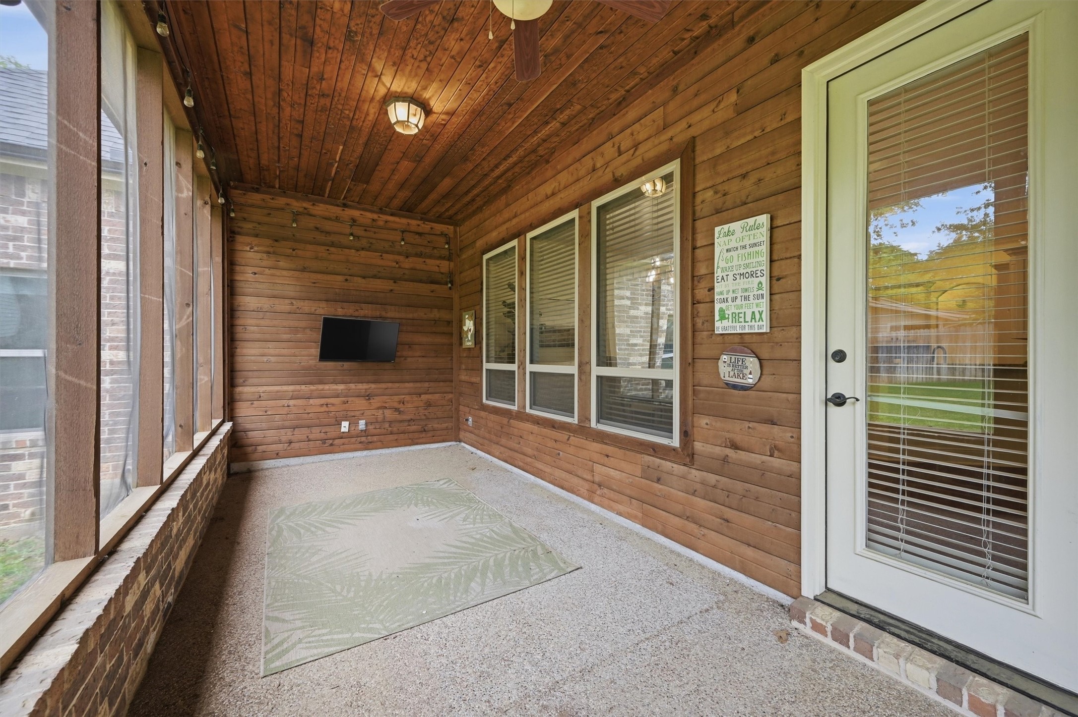 1107 Kiowa Drive E Lake Kiowa TX 76240