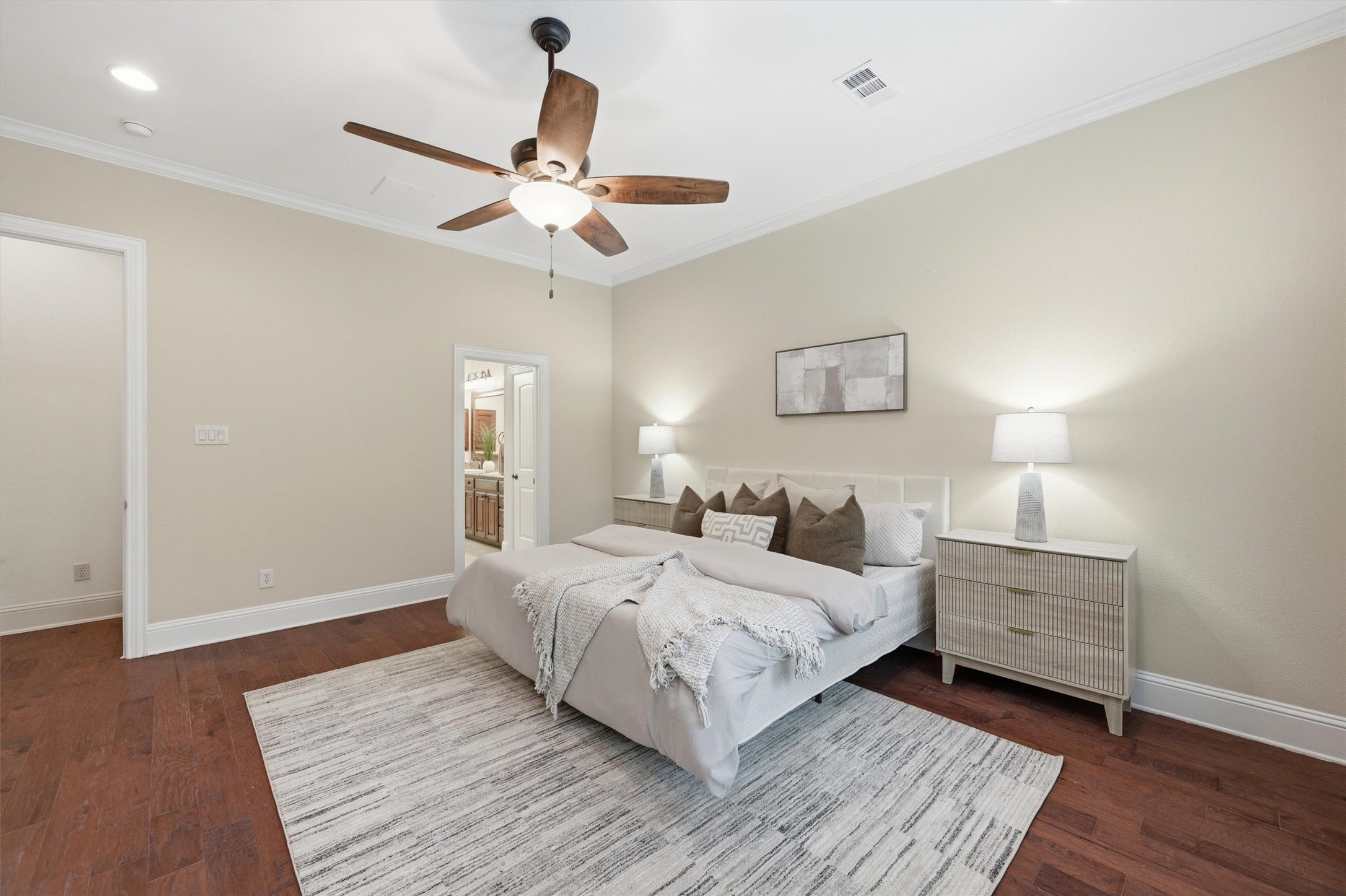 1107 Kiowa Drive E Lake Kiowa TX 76240