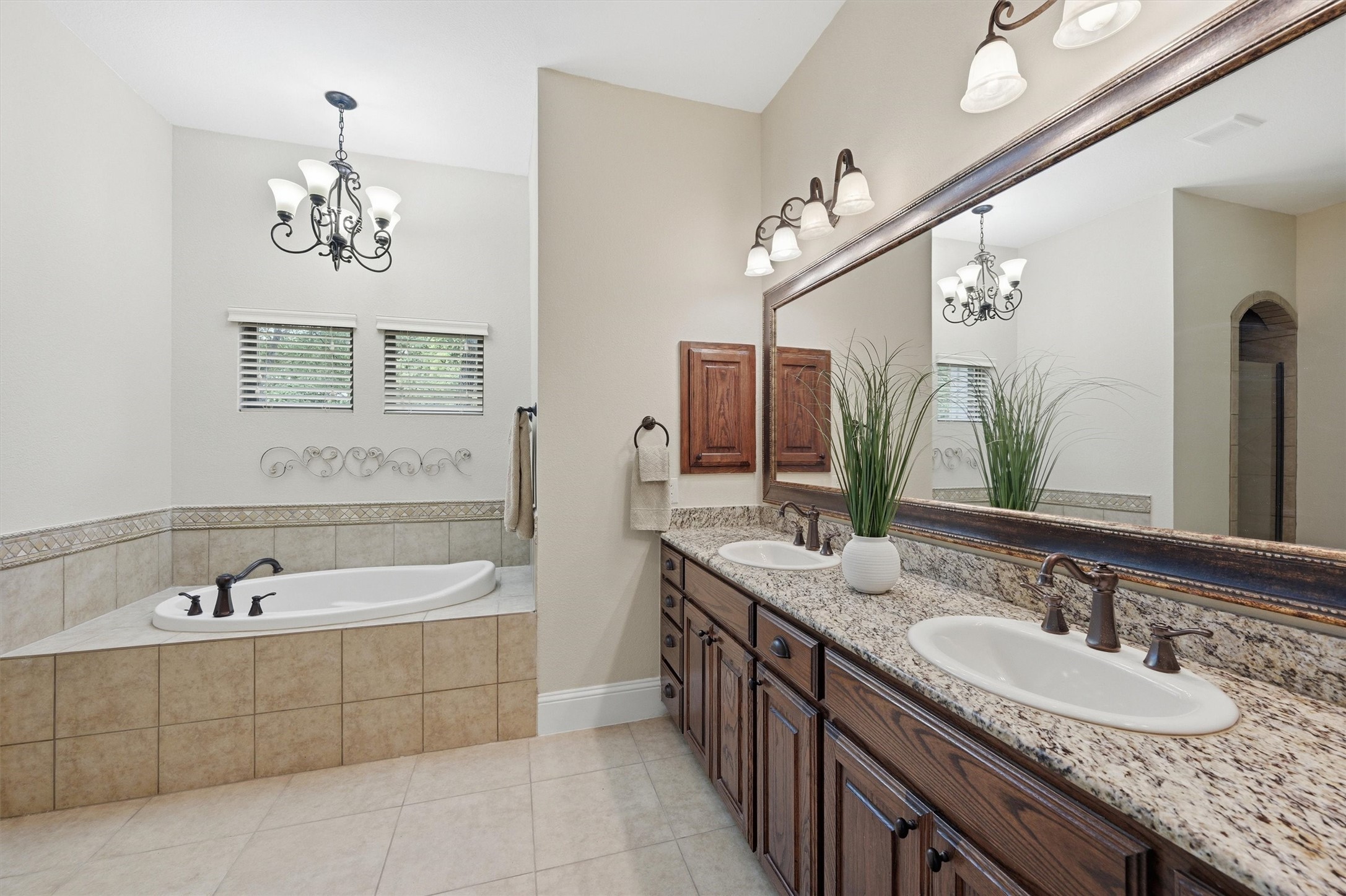1107 Kiowa Drive E Lake Kiowa TX 76240
