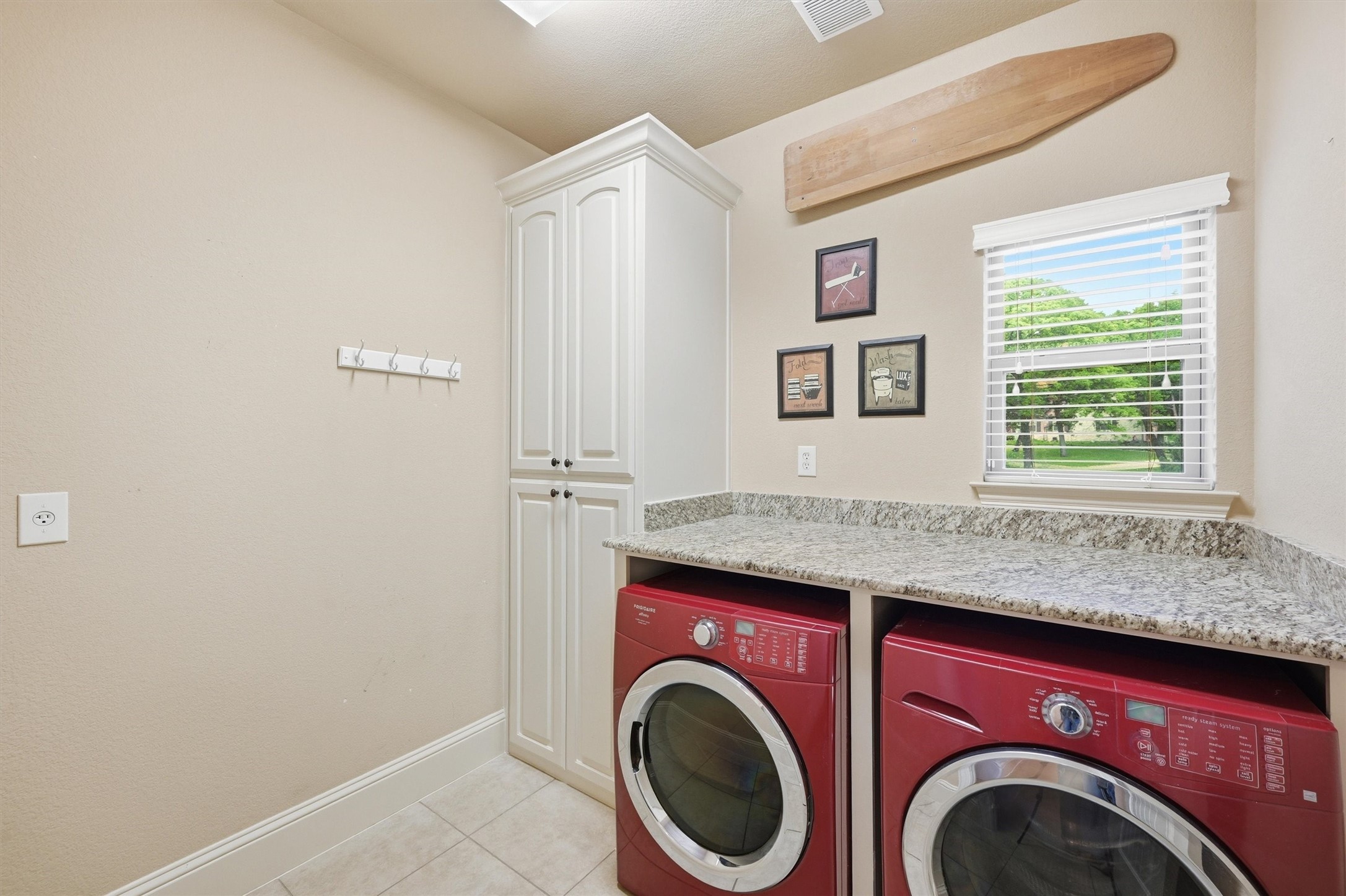 1107 Kiowa Drive E Lake Kiowa TX 76240