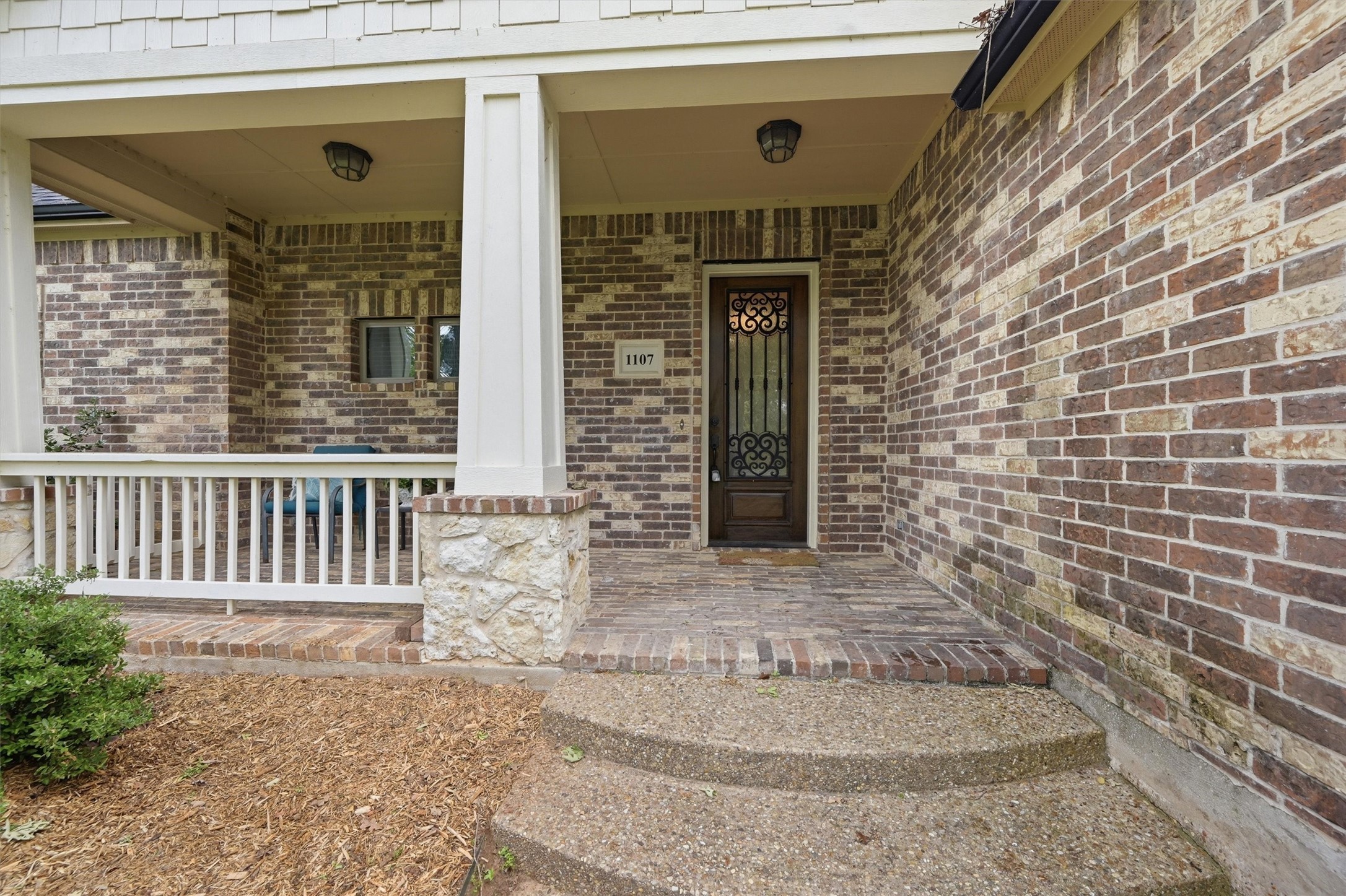 1107 Kiowa Drive E Lake Kiowa TX 76240